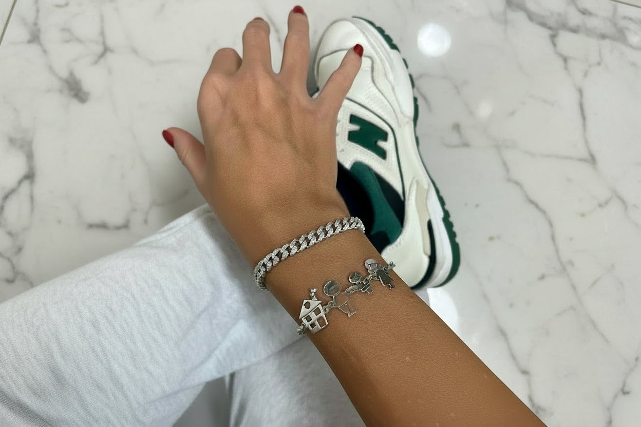 Bracciale family