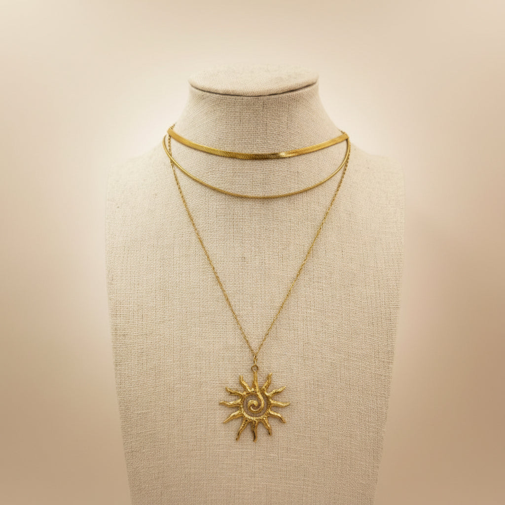 Collana pendente sole