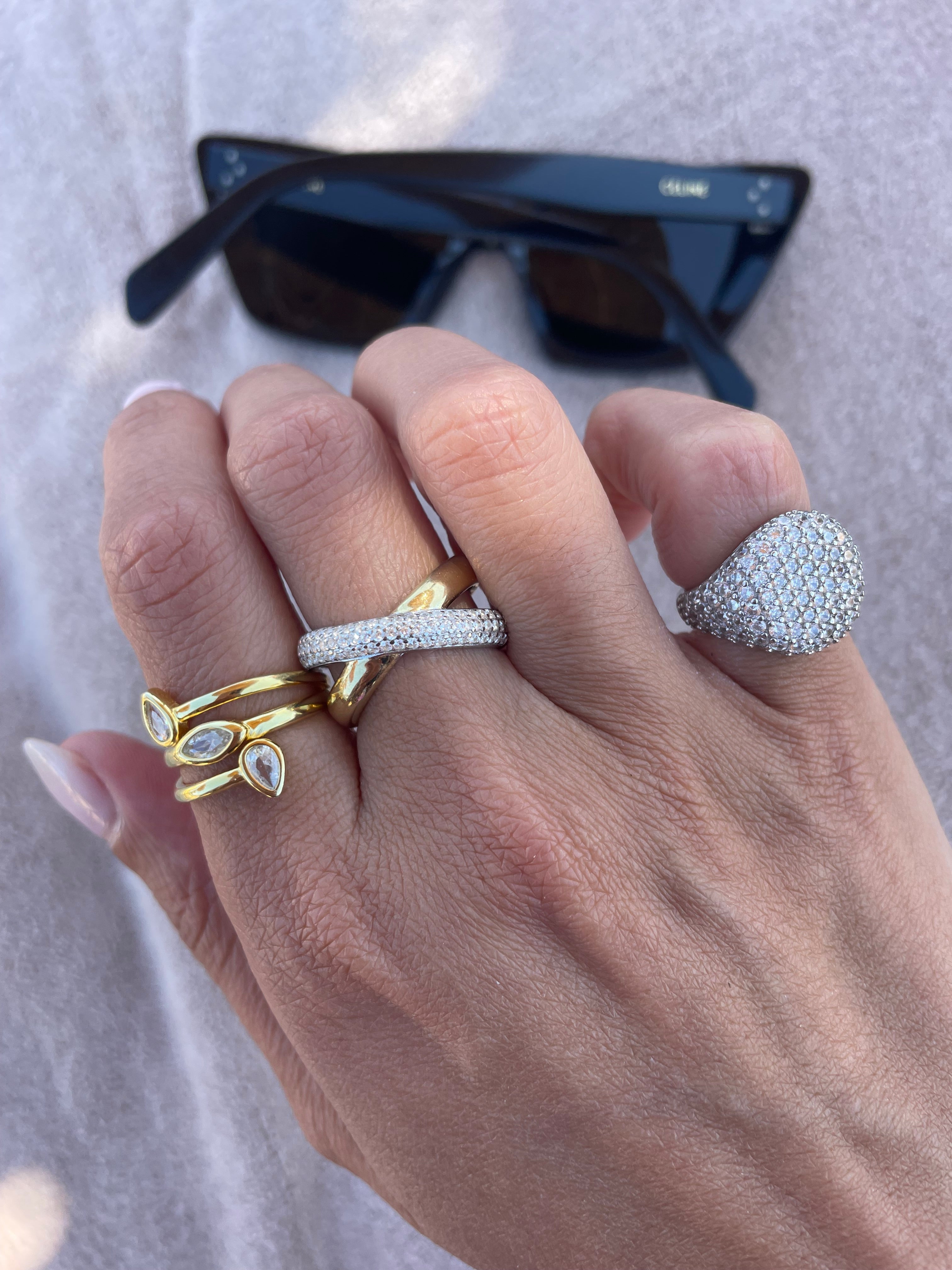 Anello  Ics