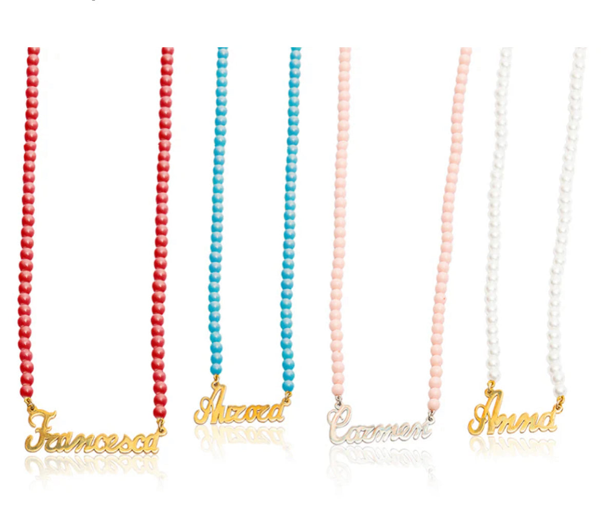 Collana perline nere e nome