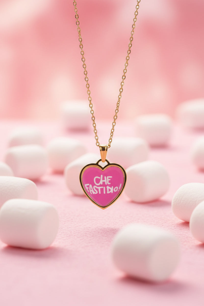 Collana charm che fastidio