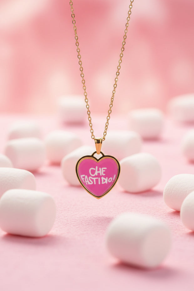 Collana charm che fastidio