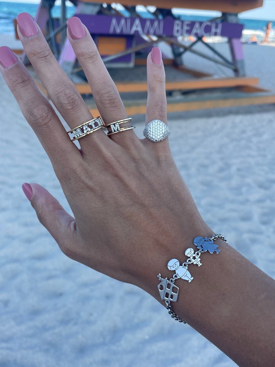 Bracciale family