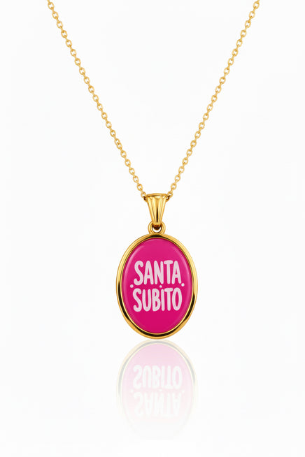 Collana charm santa subito