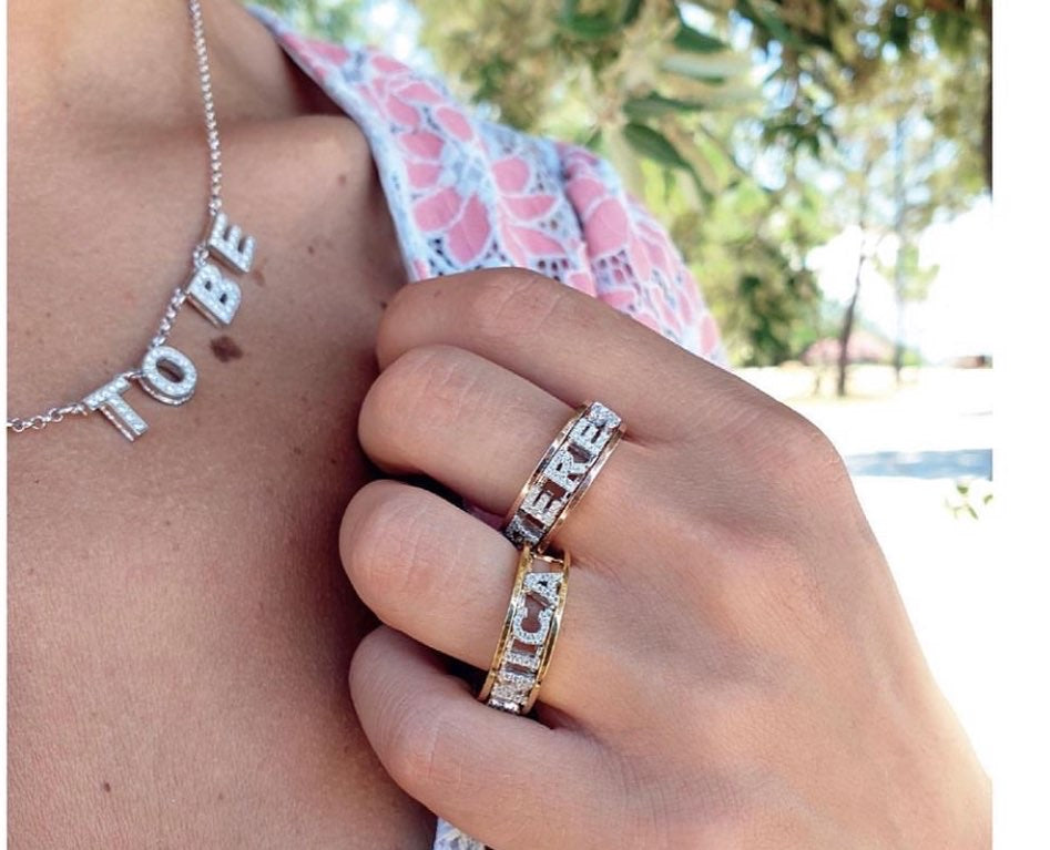 Anello con nome versione argento