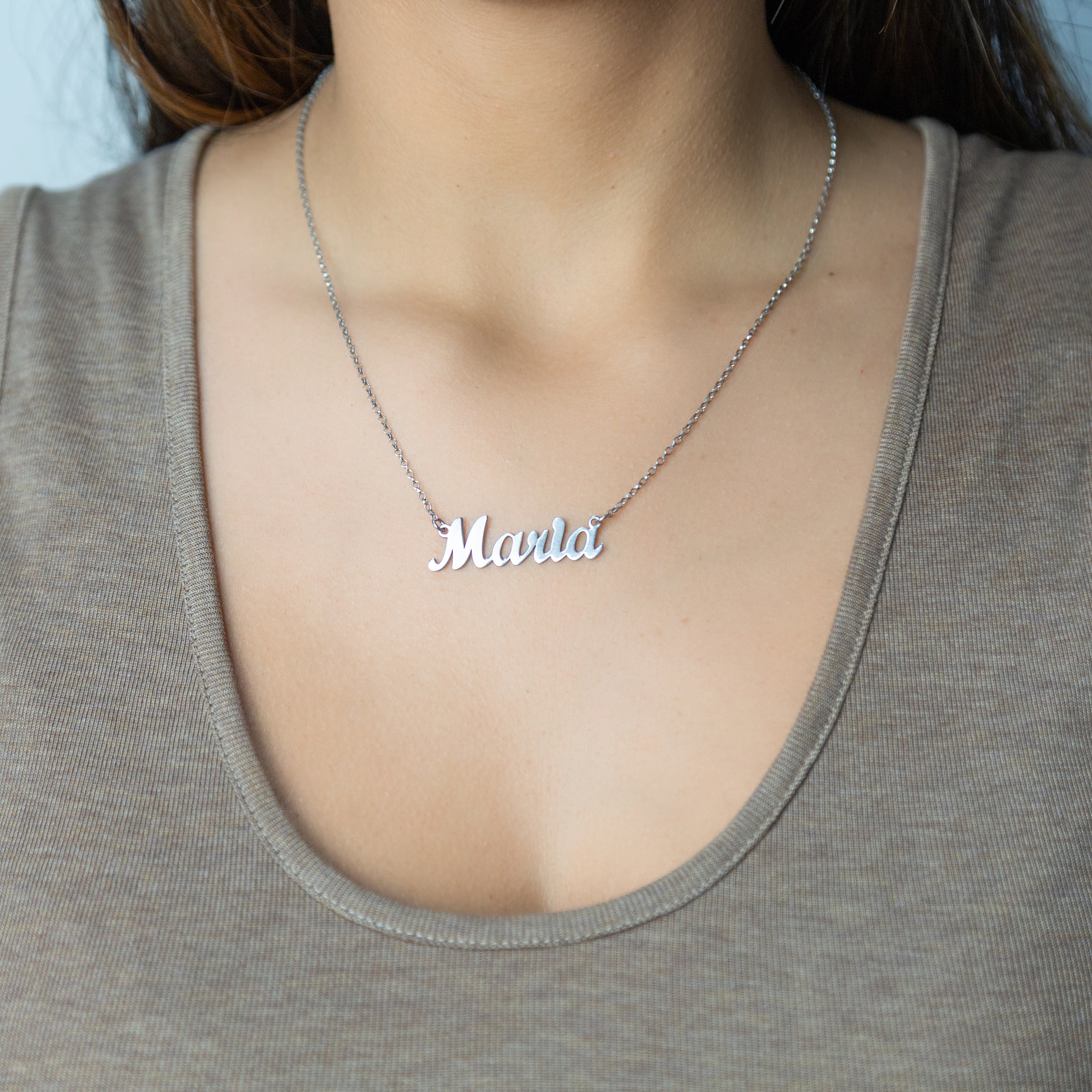Collana essenziale Name